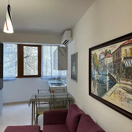 Under Pines - Appartement Golem (Tirana)
